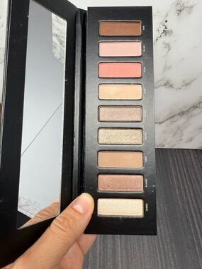 Studio Makeup Ease To Wear Eyeshadow Palette Brown Taupe Nudes Pinks Neutrals